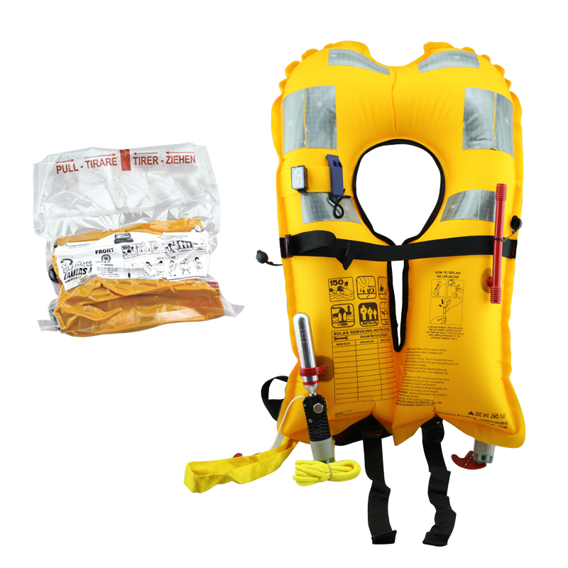 LALIZAS Inflatable Lifejacket, Vacuum Pack, Delta Auto 150N, SOLAS, with LALIZAS Lifejacket light image